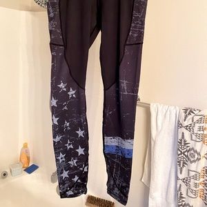 Curves N Combatboots Thin Blue Line leggings -L